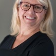 DORIS HAMEL
